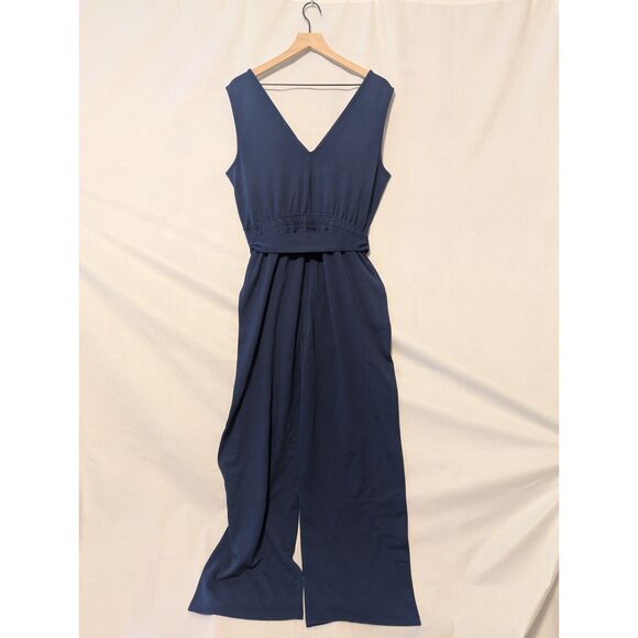 👗 The Drop M Sleeveless Wrap Jumpsuit Navy Stretch Knit @caralynmirand - Picture 6 of 6